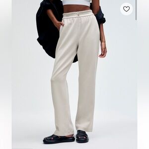 Lululemon Athletica Women's Cream Track Pants